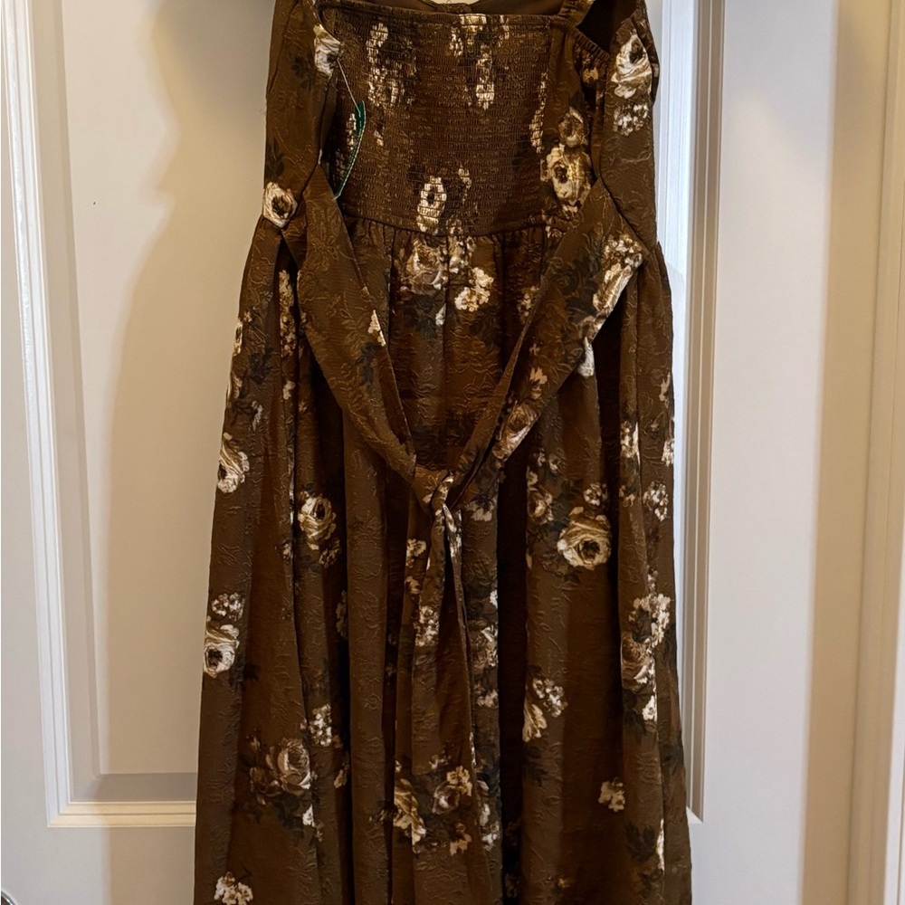 Blu Pepper Floral Jacquard Ruffle Strap Maxi Dress Size Medium - Picture 6 of 12
